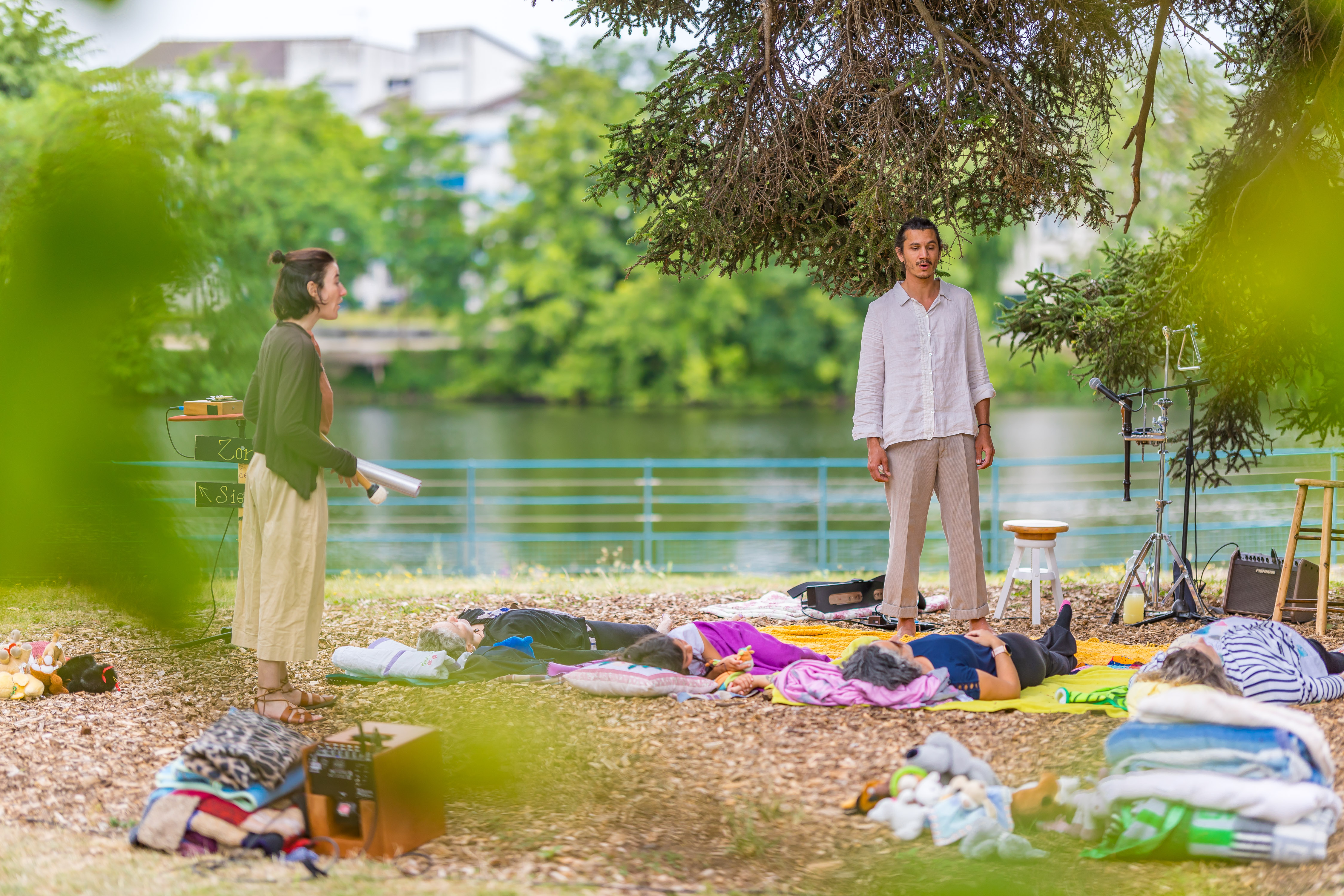 Activité méditation au bord de l'eau